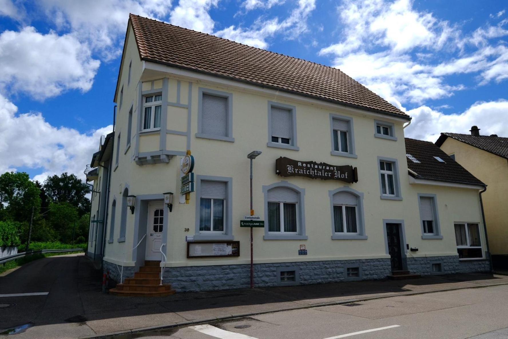 克莱赫塔勒霍夫酒店 Kraichtal 外观 照片