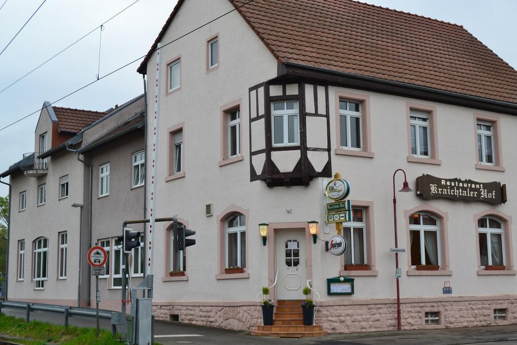 克莱赫塔勒霍夫酒店 Kraichtal 外观 照片